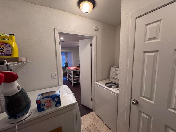 2732  Foxcroft Circle , Denton Texas 76209