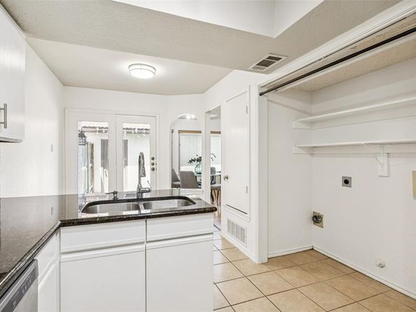 18040  Midway Road  229, Dallas Texas 75287