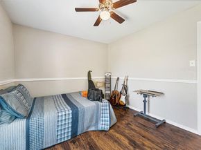 6502  Country Creek Drive , Arlington Texas 76001