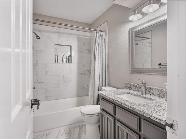 6502  Country Creek Drive , Arlington Texas 76001