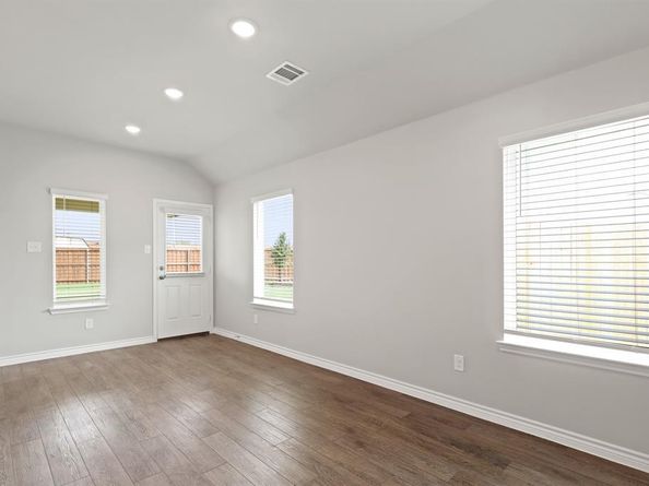 7000  Trestle Street , Fort Worth Texas 76036