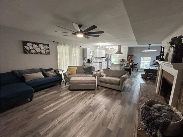 6310  Glenmoor Drive , Garland Texas 75043