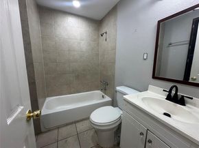 4706 W University Boulevard , Dallas Texas 75209
