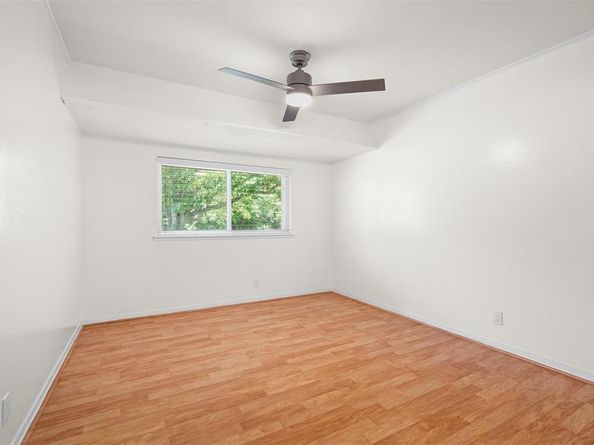 2806  Harvard Street N, Irving Texas 75062
