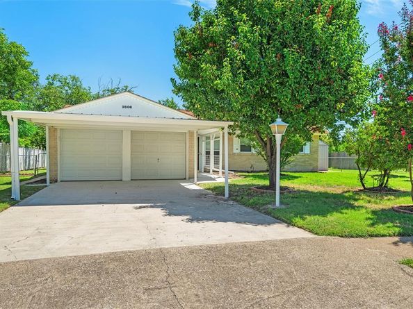 2806  Harvard Street N, Irving Texas 75062
