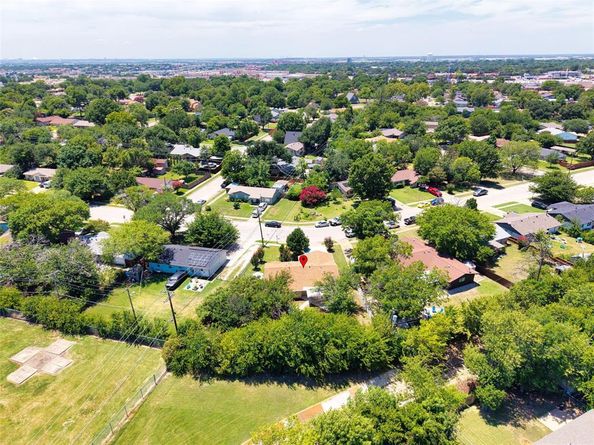 2806  Harvard Street N, Irving Texas 75062