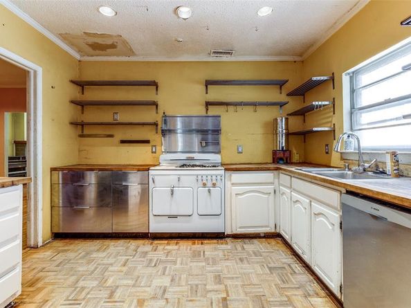 4916  Junius Street , Dallas Texas 75214