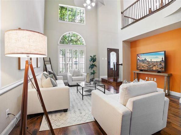 6811  Verde  , Irving Texas 75039