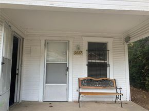 2327  Dathe Street , Dallas Texas 75215