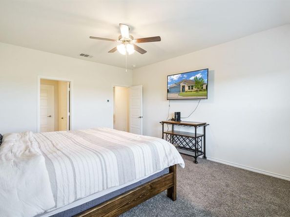 653  Bunker Hill Road , Fate Texas 75189