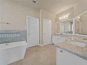 1034  Pelican Drive , Frisco Texas 75033