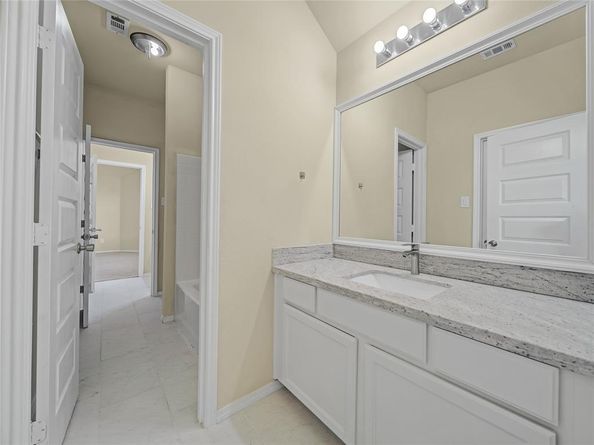 1034  Pelican Drive , Frisco Texas 75033
