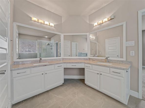 1034  Pelican Drive , Frisco Texas 75033