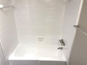 3604  Parkridge Drive  111, Dallas Texas 75234