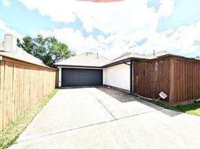 309  Red River Trail , Irving Texas 75063