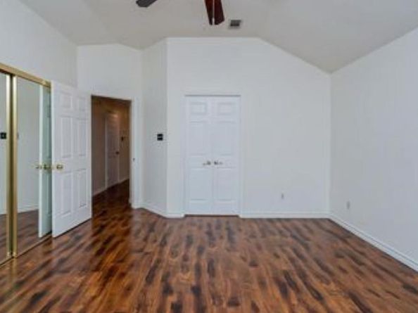 309  Red River Trail , Irving Texas 75063