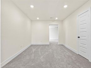 1639  Chapman Street , Cedar Hill Texas 75104