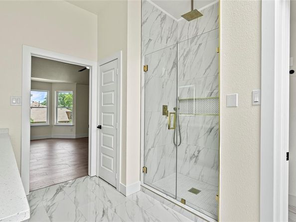 1639  Chapman Street , Cedar Hill Texas 75104