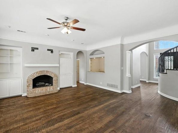 809  Greenvalley Lane , Highland Village Texas 75077