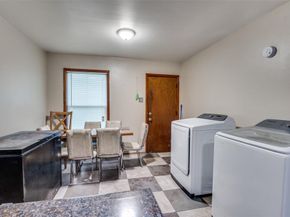 1447  Gillette Street , Dallas Texas 75217