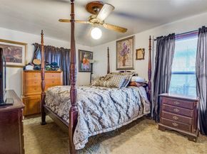 1447  Gillette Street , Dallas Texas 75217