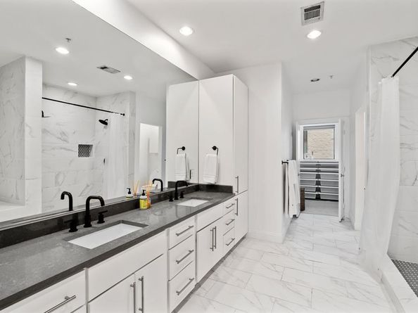 4111  Newton Avenue  2, Dallas Texas 75219