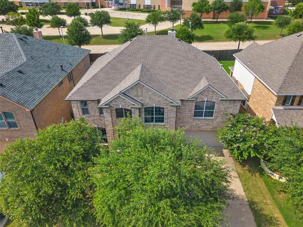 10113  Vintage Drive , Fort Worth Texas 76244