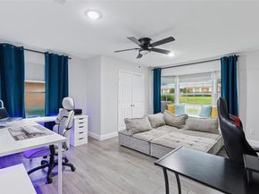 348  Thompson Street , Fort Worth Texas 76134
