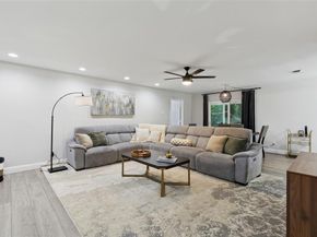 348  Thompson Street , Fort Worth Texas 76134
