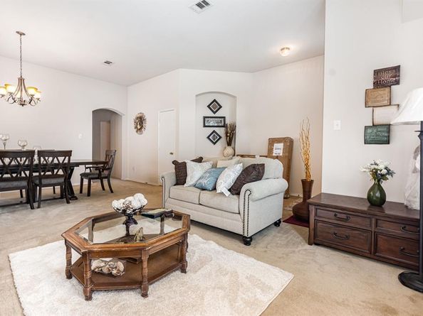 1232  Morning Dove  , Aubrey Texas 76227
