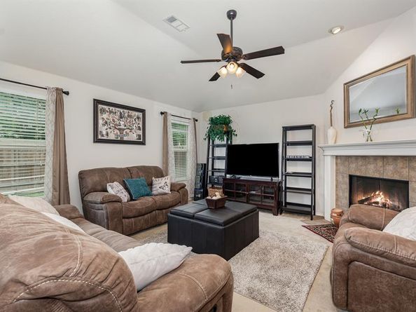 1232  Morning Dove  , Aubrey Texas 76227