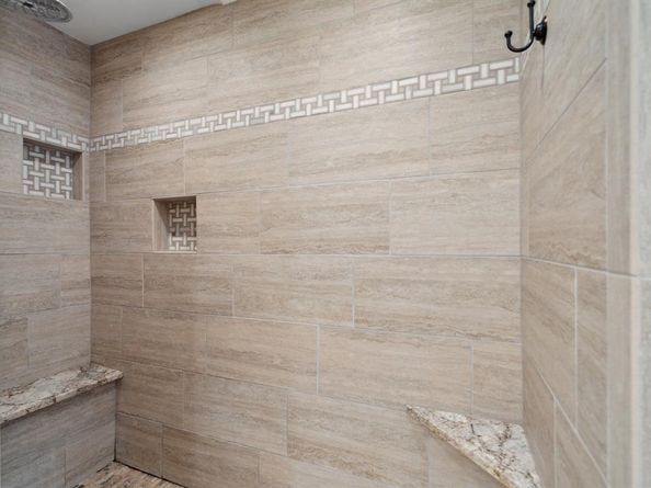 710  Cimarron Trail , Irving Texas 75063