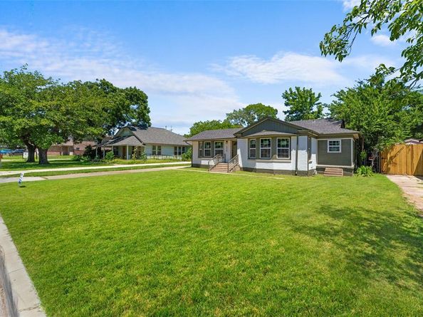 630 W Church Street , Grand Prairie Texas 75050
