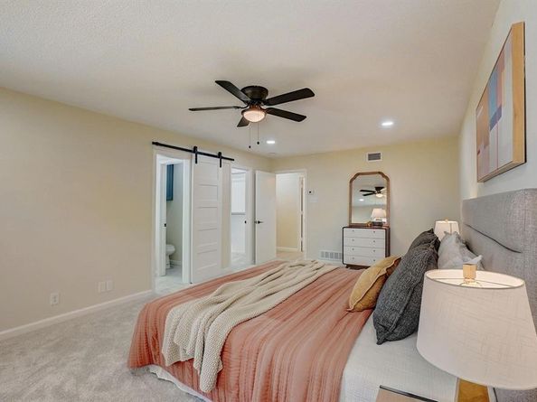 3040  Ponder Place , Dallas Texas 75229