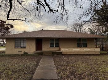 2806 E Atoll Drive 