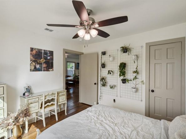 2624  Ryan Avenue , Fort Worth Texas 76110