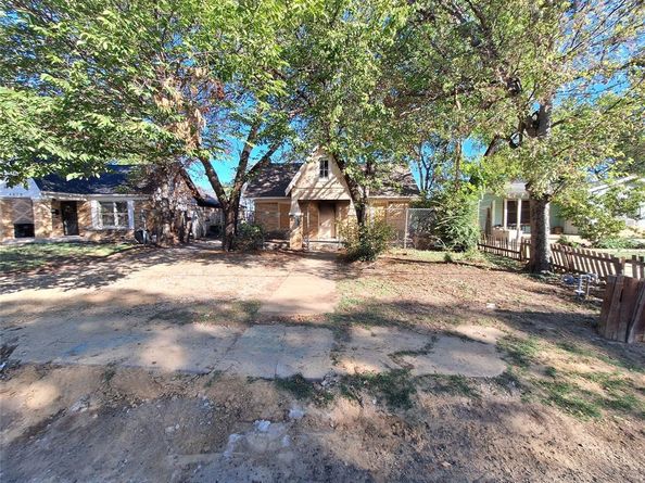 4433  Virginia Lane , Fort Worth Texas 76103