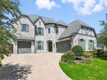 3383  Waverly Drive 