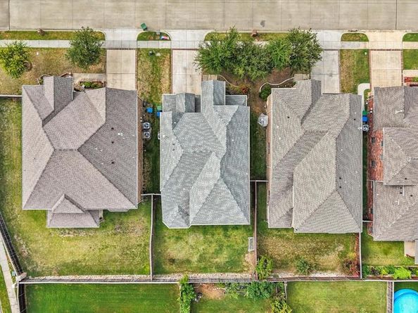 1204  Sioux Street , Carrollton Texas 75010