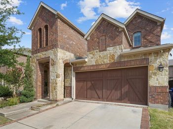 1204  Sioux Street 