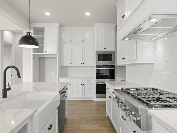 1541  Binkley  , Prosper Texas 75078