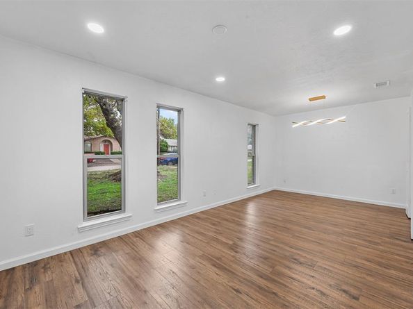 2313  Kentfield Drive , Plano Texas 75074