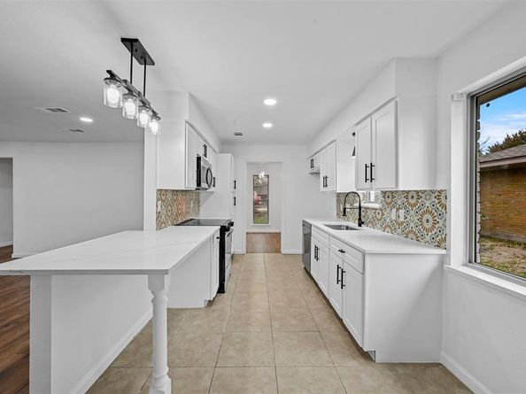 2313  Kentfield Drive , Plano Texas 75074