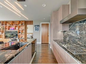 3130 N Harwood Street  1506, Dallas Texas 75201