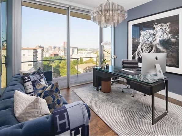 3130 N Harwood Street  1506, Dallas Texas 75201
