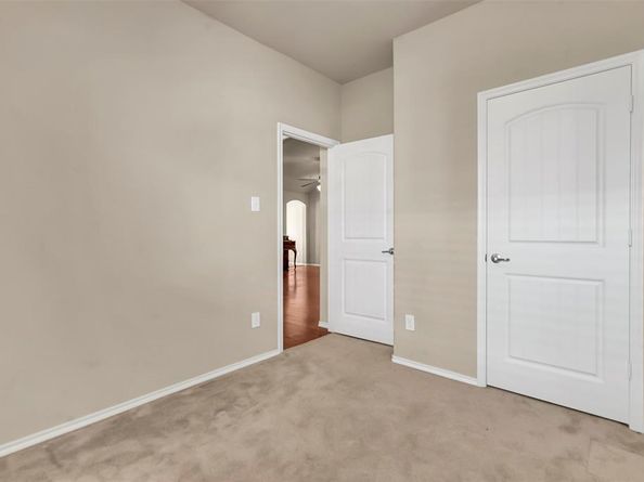 9105  Waterman Drive , Aubrey Texas 76227