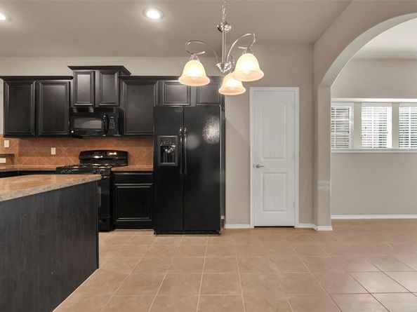 9105  Waterman Drive , Aubrey Texas 76227