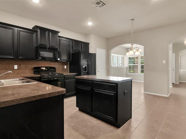 9105  Waterman Drive , Aubrey Texas 76227