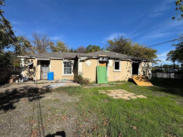 3654  Fontana Drive , Dallas Texas 75220