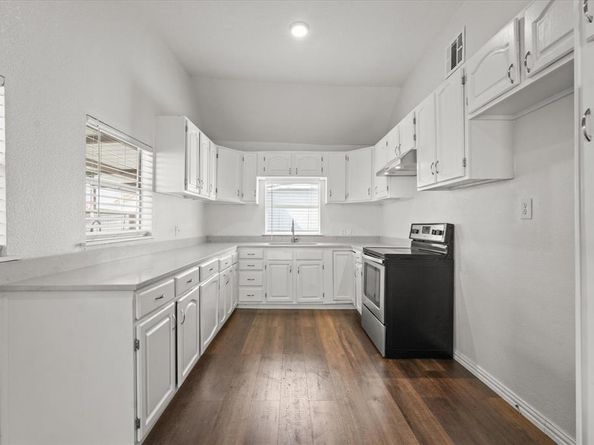 1716  5th Avenue , Fort Worth Texas 76110